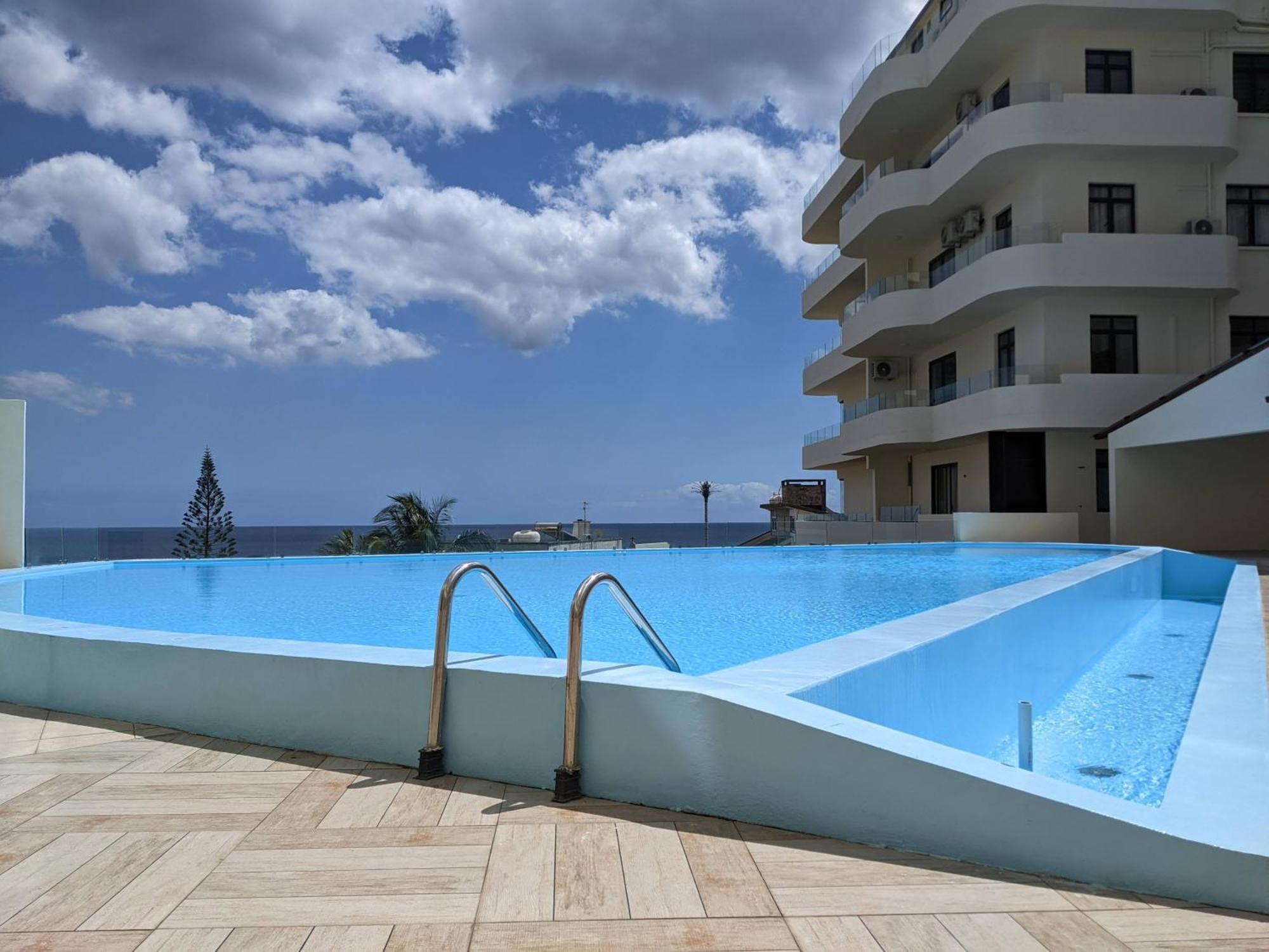 Seaview Serenity Apartment Flic-en-Flacq Buitenkant foto